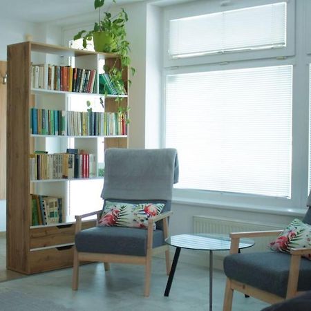 Apartman - Dlhe Diely Lägenhet Bratislava Exteriör bild
